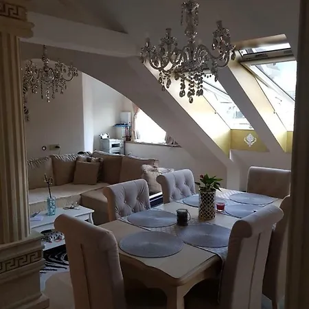 Apartmán Luxury Apartman *